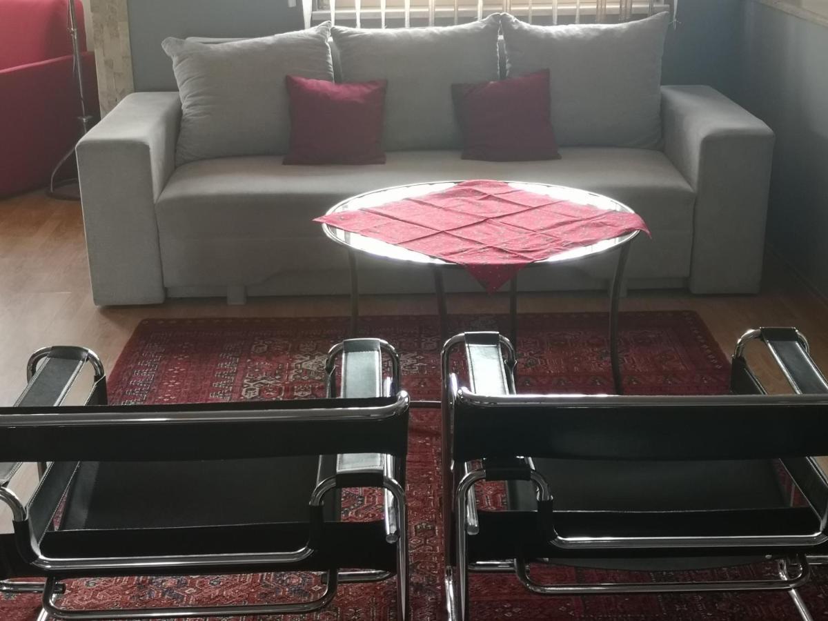 Hotello Apartmanhaz Es Panzio Zalaegerszeg Bagian luar foto