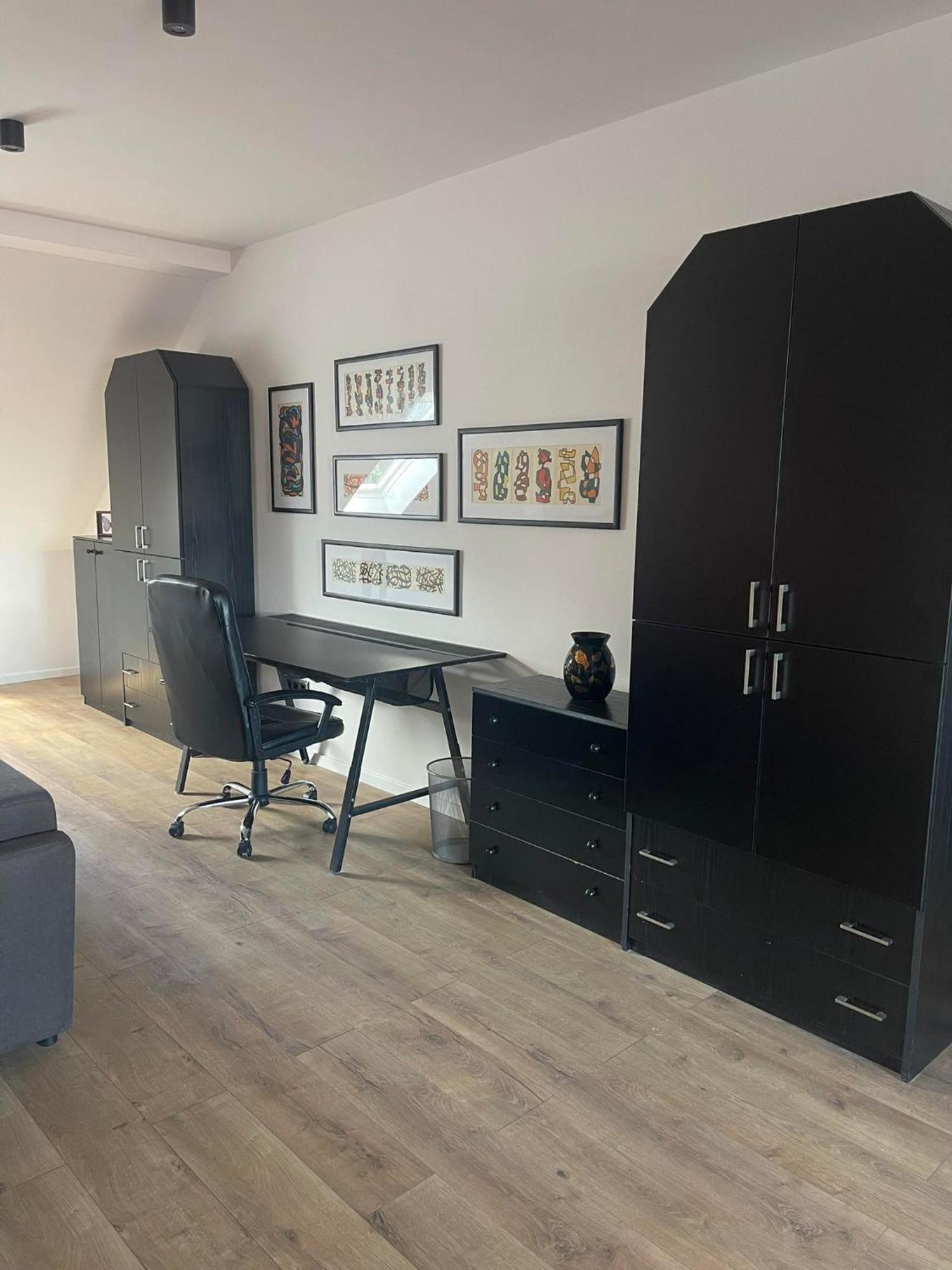 Hotello Apartmanhaz Es Panzio Zalaegerszeg Bagian luar foto