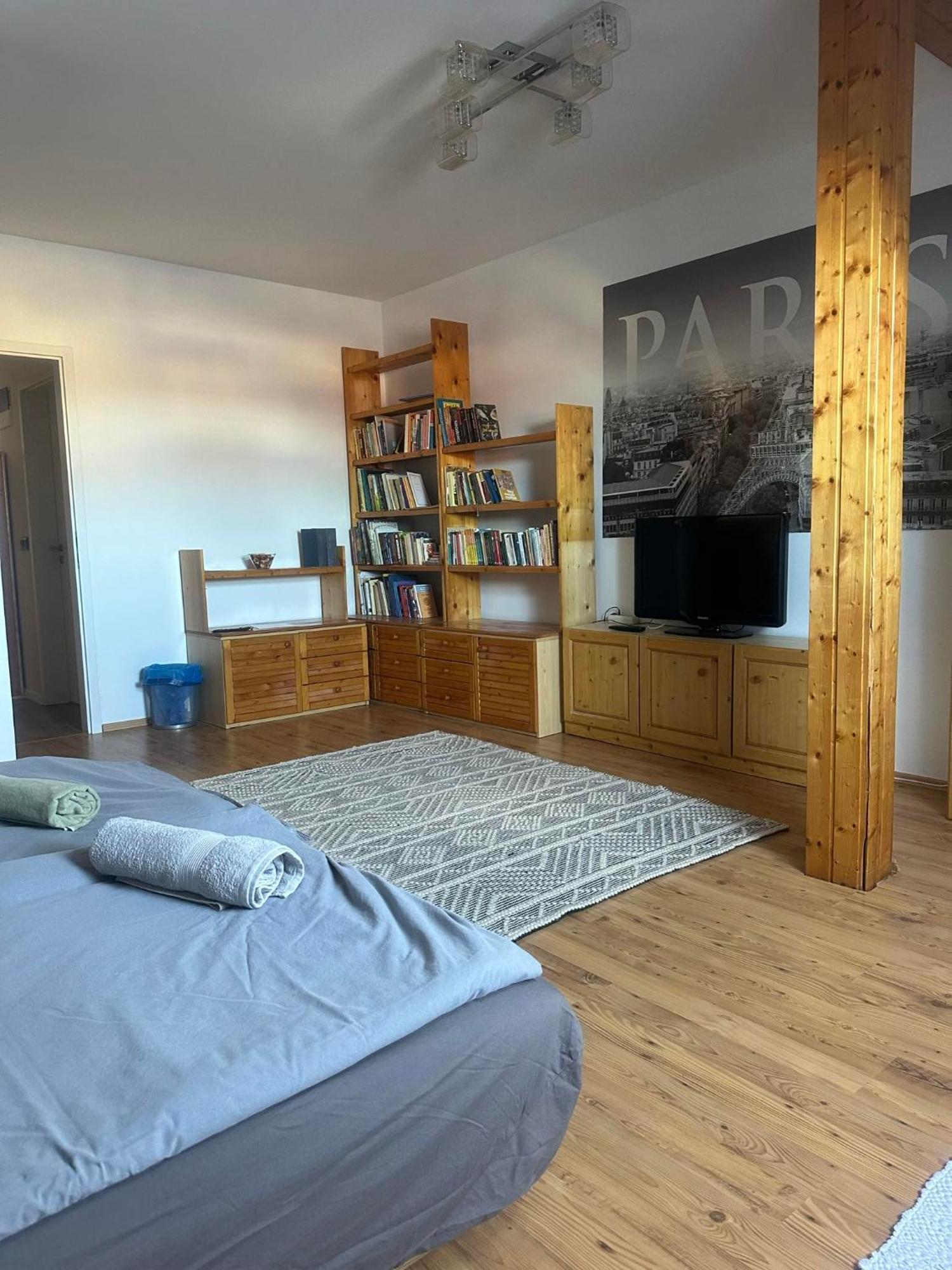 Hotello Apartmanhaz Es Panzio Zalaegerszeg Bagian luar foto